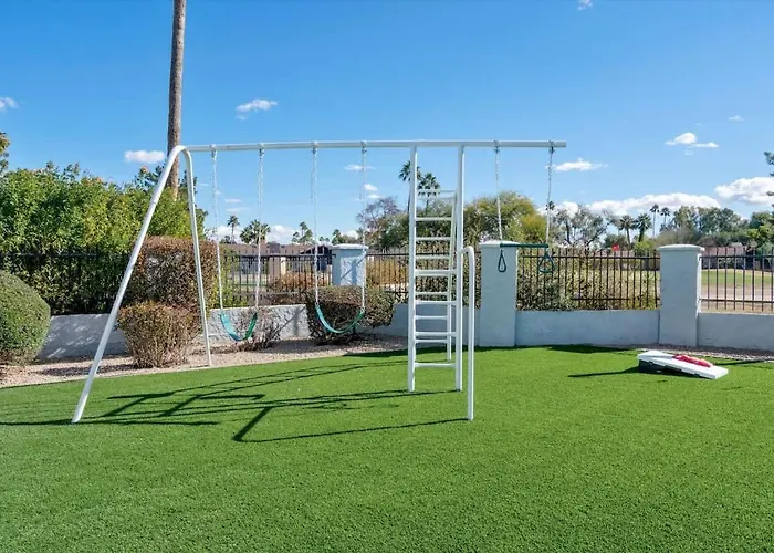 Holiday home Live Blissfully Phoenix