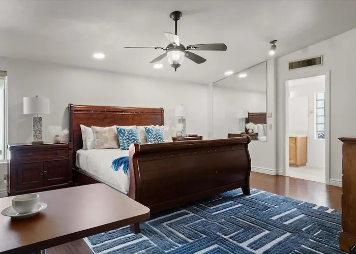 Holiday home Live Blissfully